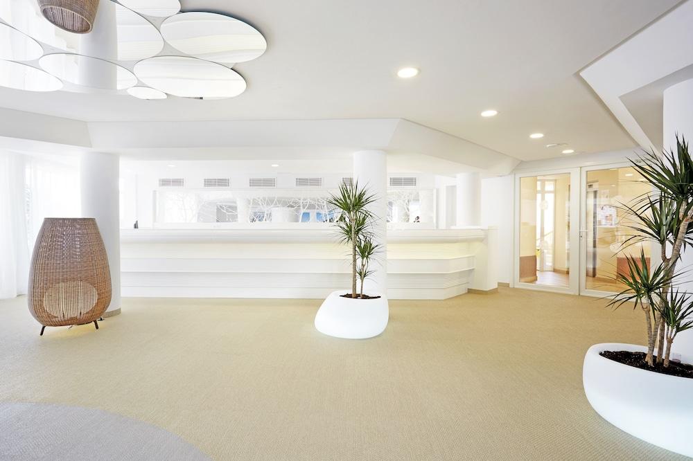 Grupotel Tamariscos シウタデリャ エクステリア 写真