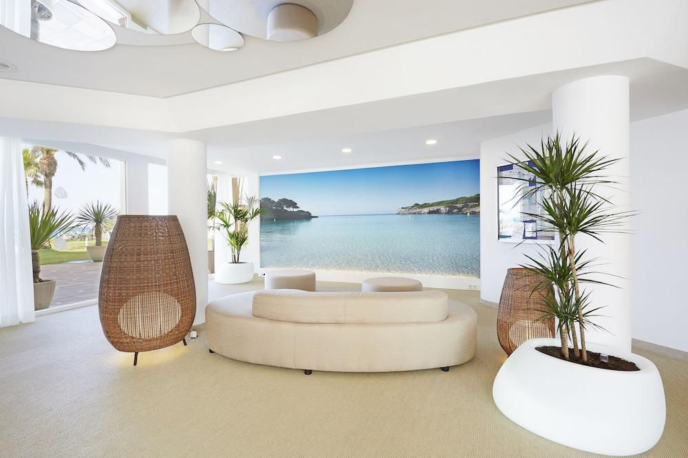 Grupotel Tamariscos シウタデリャ エクステリア 写真